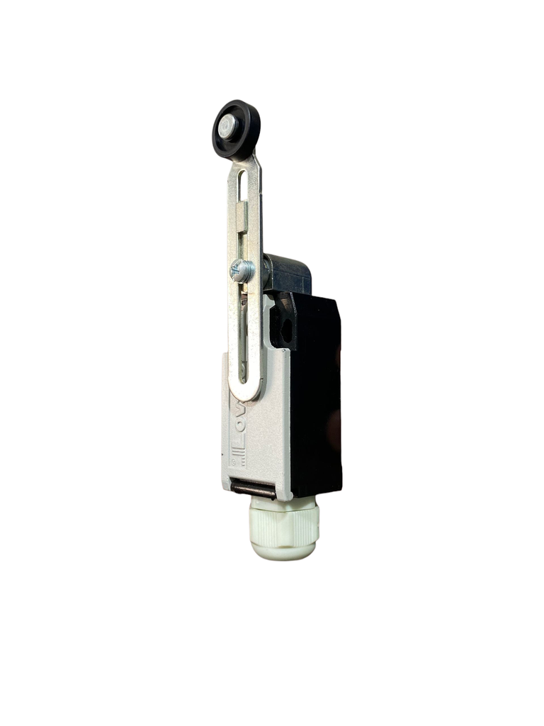 FINAL DE CARRERA 10A 1NO+1NC C/LEVA Y RUEDA AJUSTABLE KXCMS11+KXAF1 LOVATO