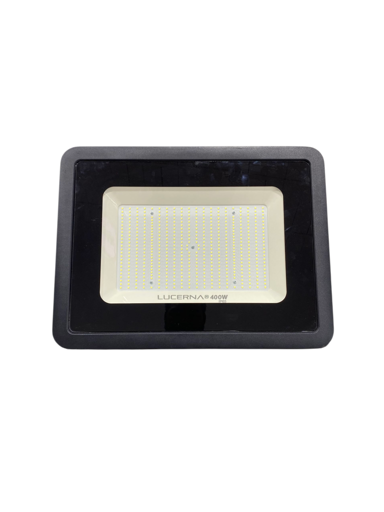 REFLECTOR LED 400W COMPACTO 6.500°K 100-277 V 120 LM/W IP65 LUCERNA